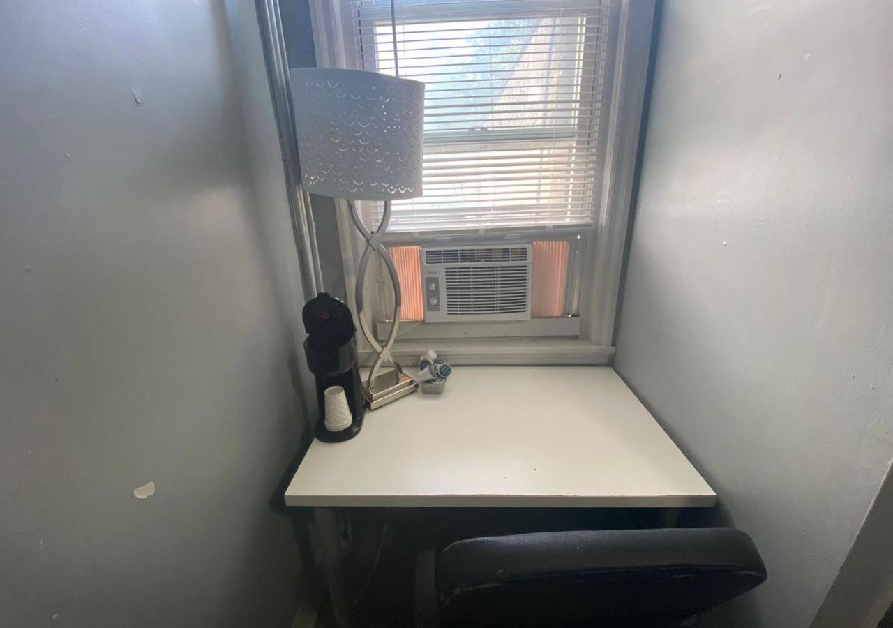 Clover 2900 - Apartment And Rooms With Private Bathroom Near Washington Ave South Philly Filadelfia Habitación foto