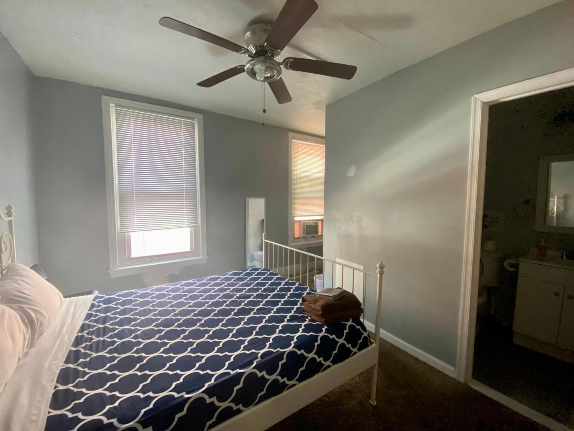 Clover 2900 - Apartment And Rooms With Private Bathroom Near Washington Ave South Philly Filadelfia Habitación foto